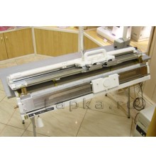 Двухфонтурная компьютерная вязальная машина 5 класса  Silver Reed SK840/SRP60N
